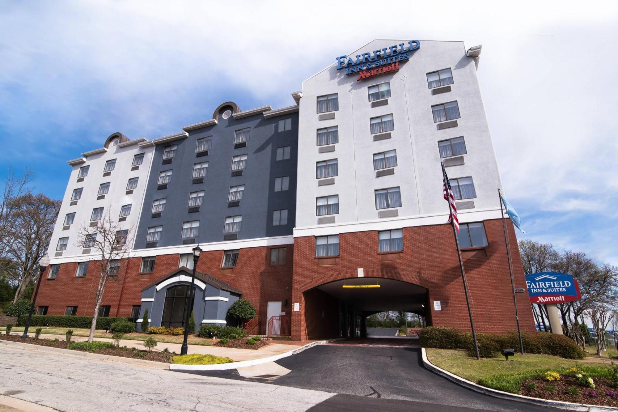 Fairfield Inn & Suites Atlanta Airport North Exterior photo